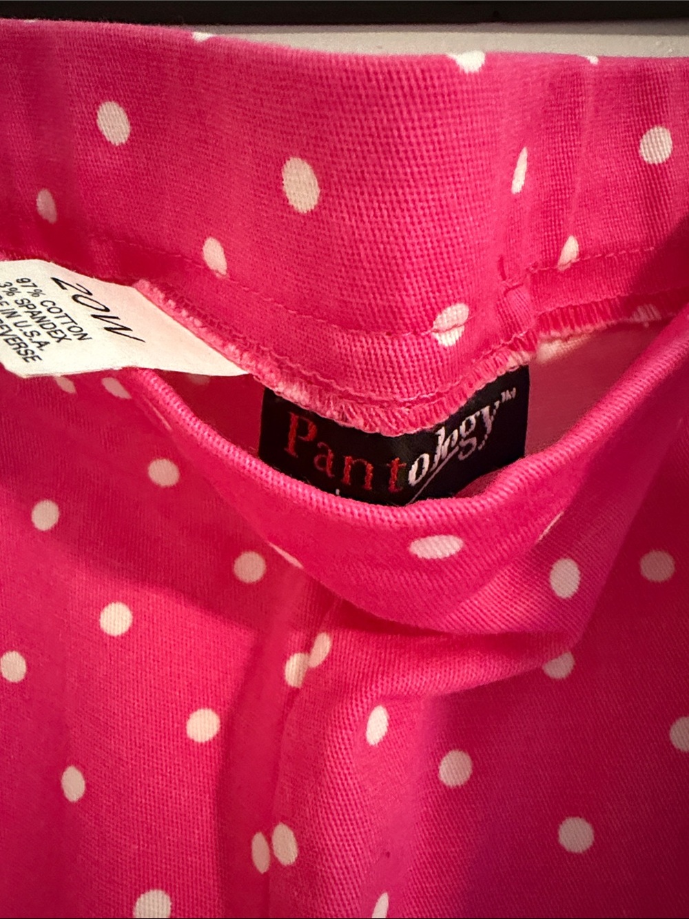 Pantology 💕 Hot Pink Polka Dot Capris plus size 20w - Picture 2 of 5
